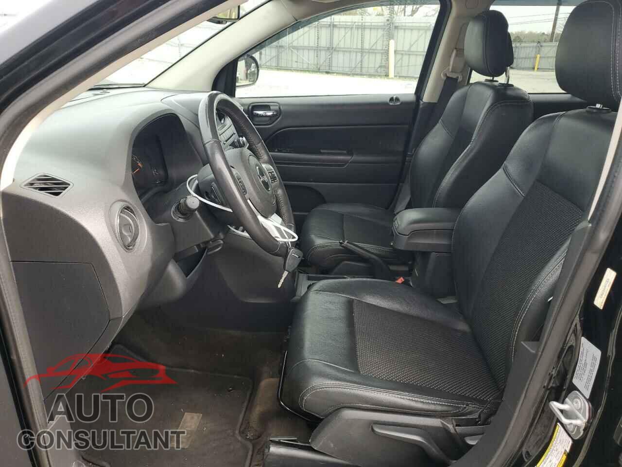 JEEP COMPASS 2017 - 1C4NJCBA5HD173835