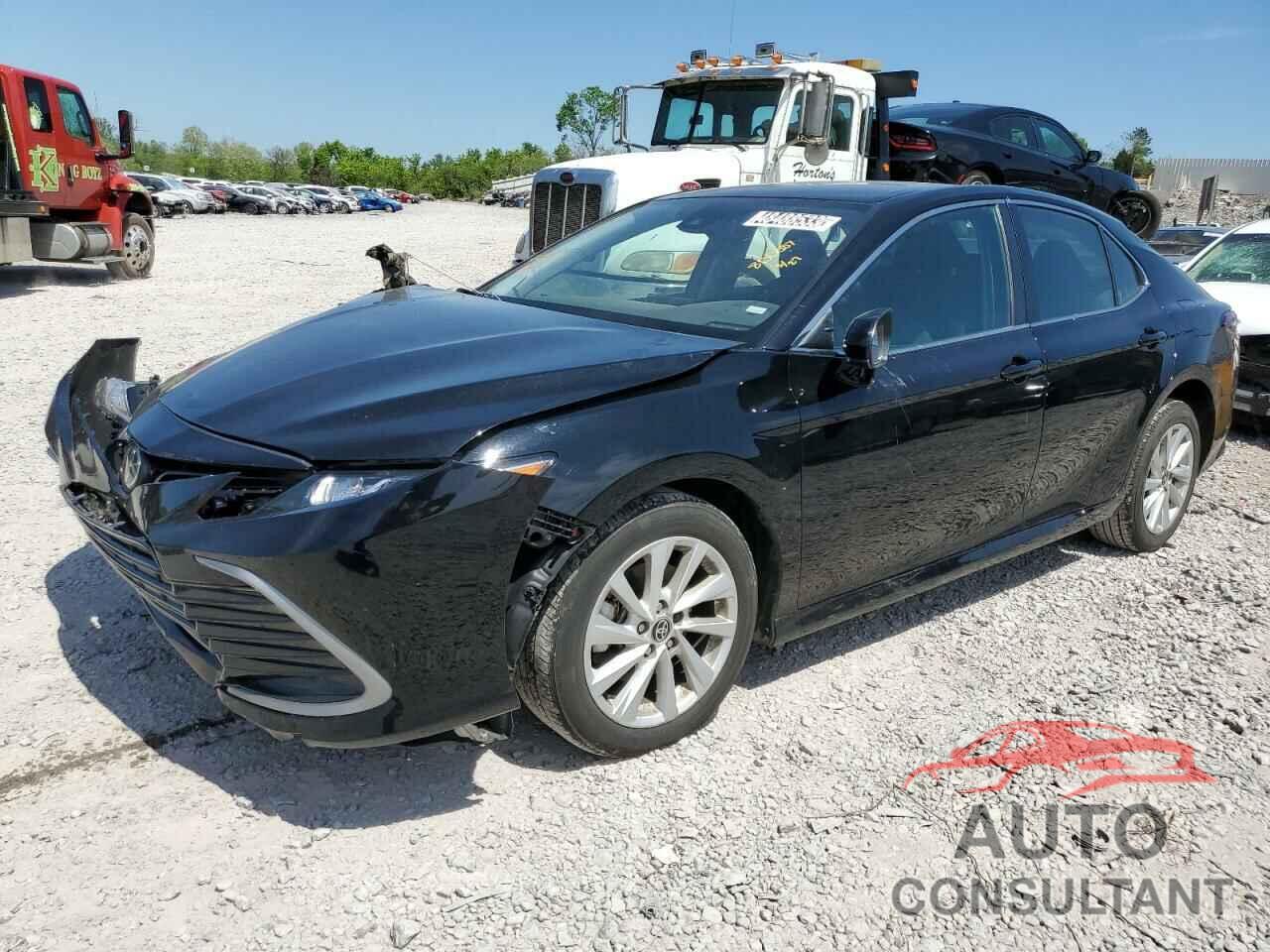 TOYOTA CAMRY 2022 - 4T1C11AK2NU642425