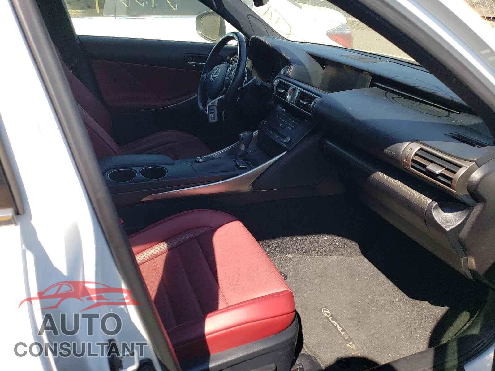 LEXUS IS 2016 - JTHBA1D20G5019697