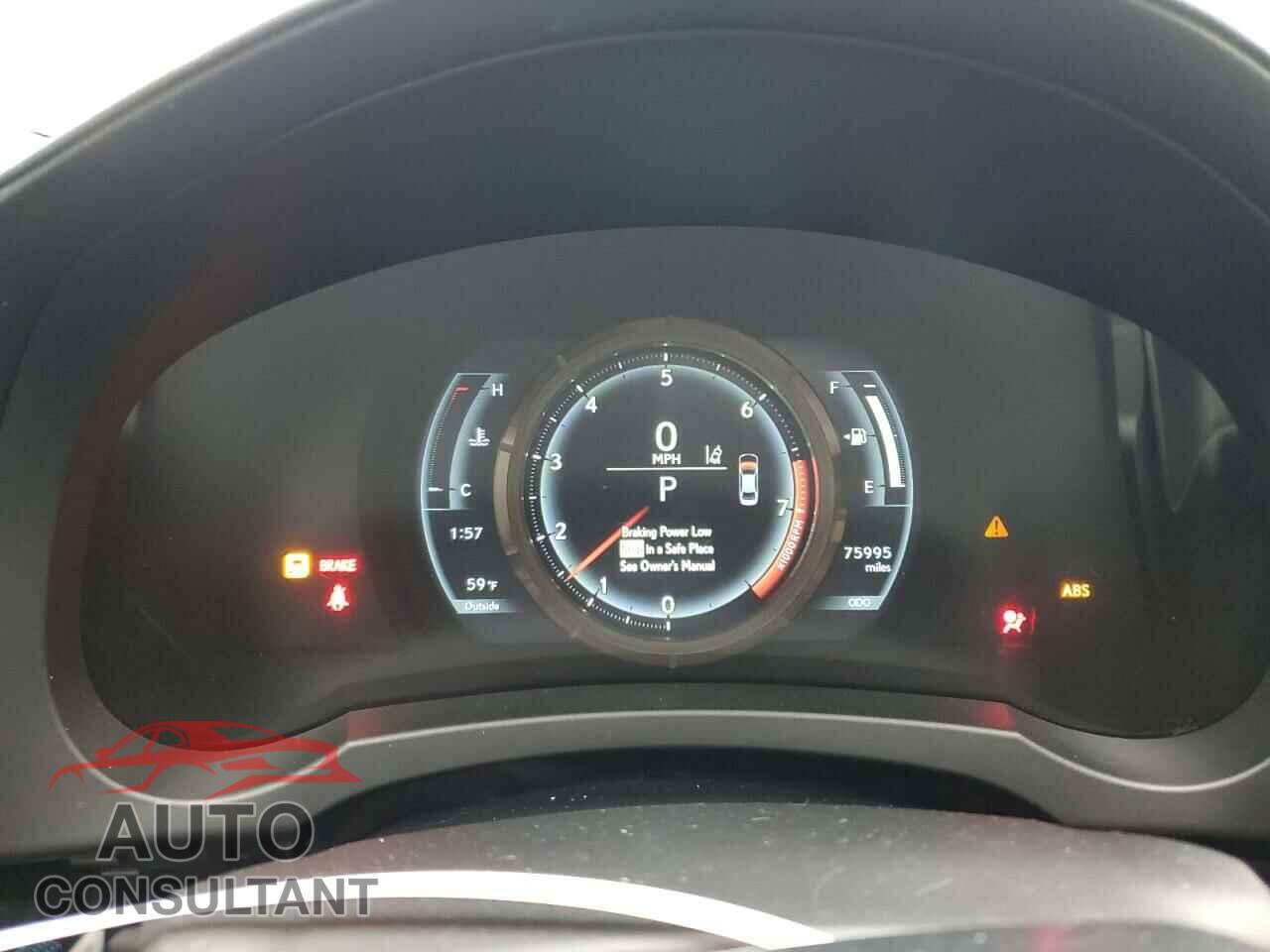 LEXUS IS 2017 - JTHBE1D29H5031045