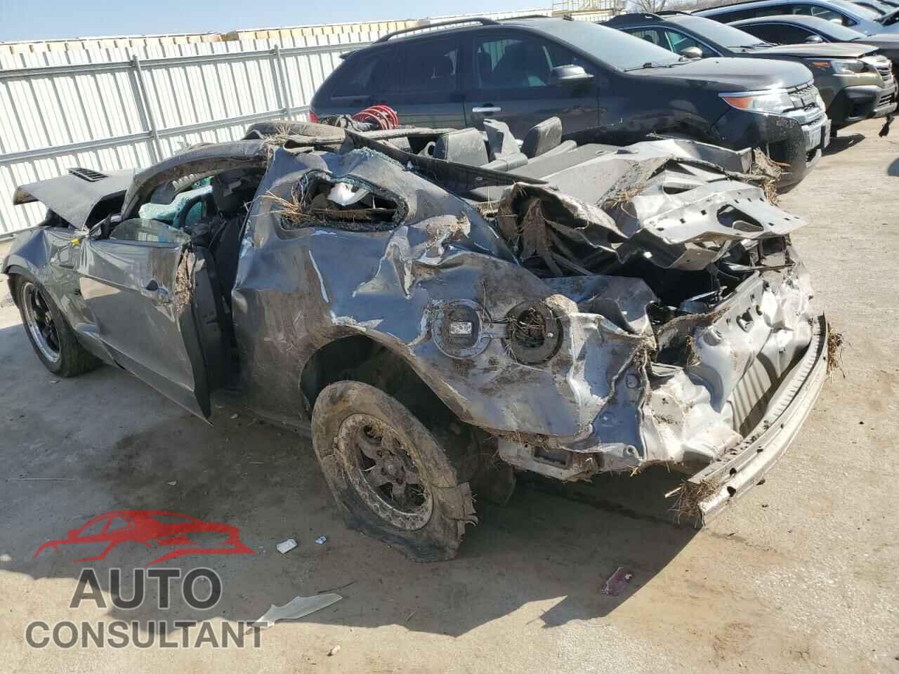FORD MUSTANG 2014 - 1ZVBP8CF8E5250810