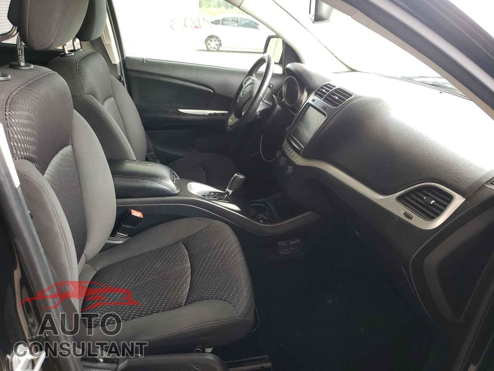 DODGE JOURNEY 2017 - 3C4PDCGB9HT706619
