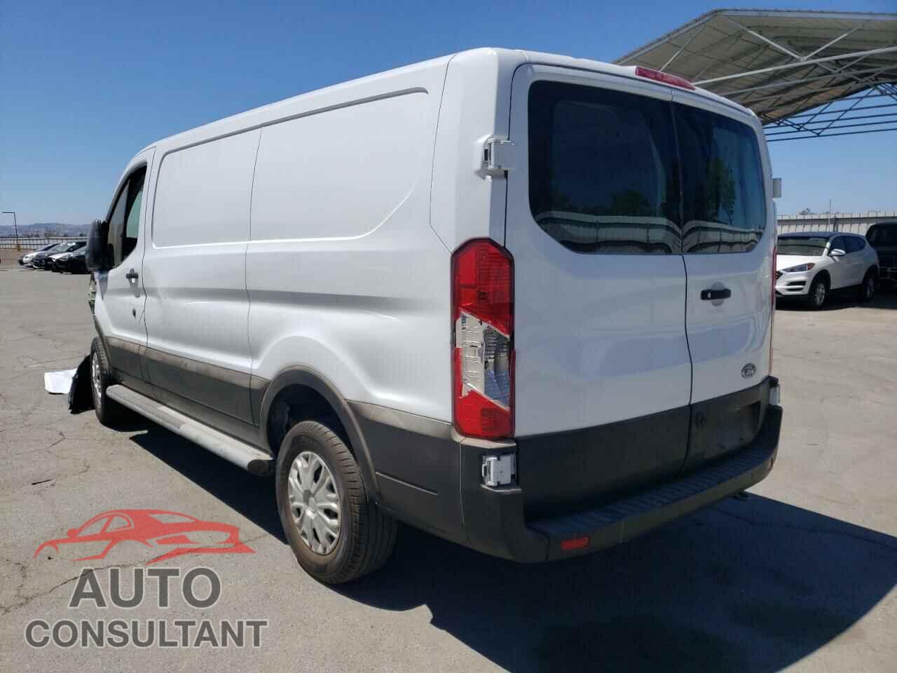 FORD TRANSIT 2019 - 1FTYR1YM5KKB01869