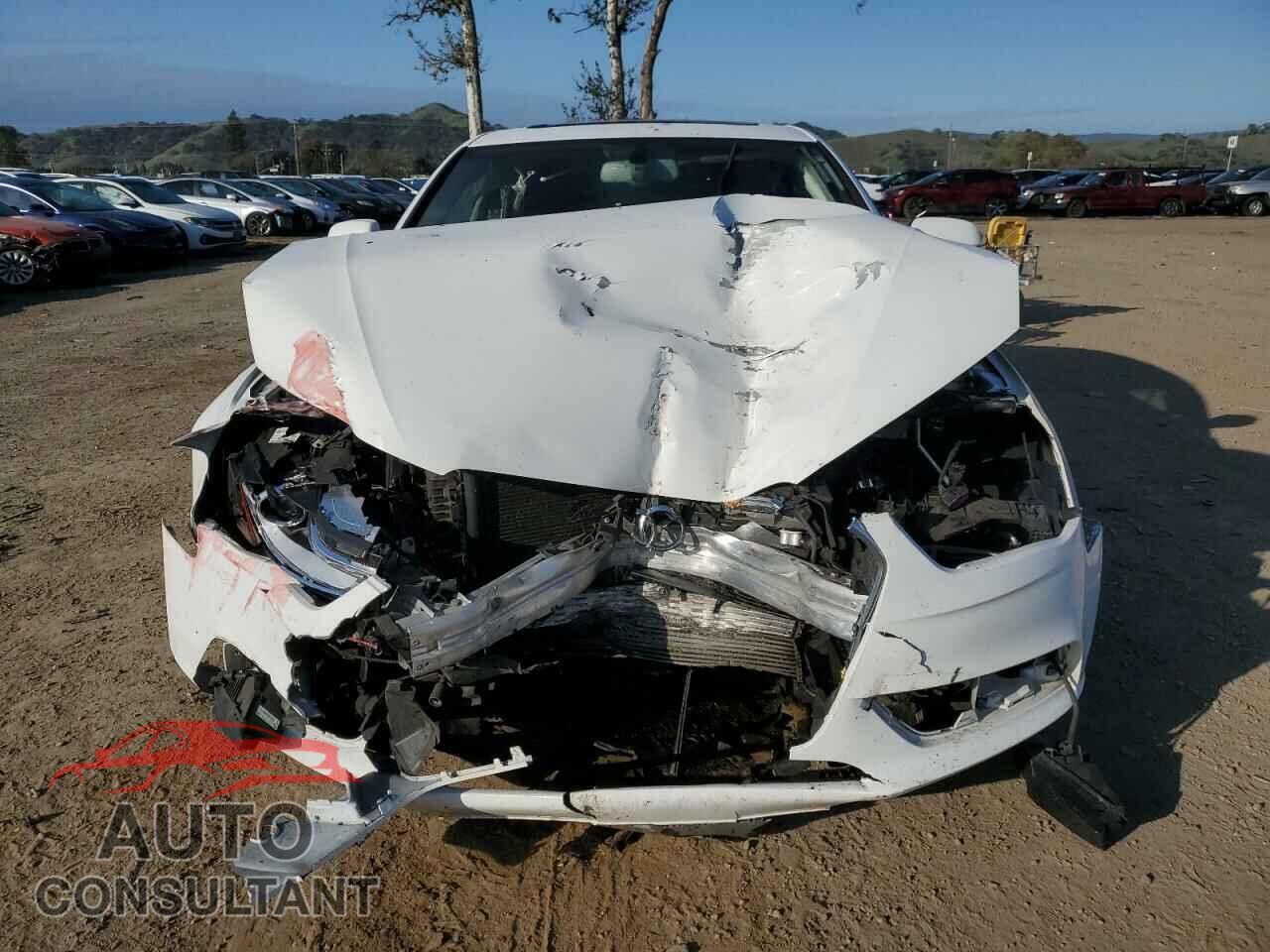 AUDI A4 2013 - WAUFFAFL7DN015004