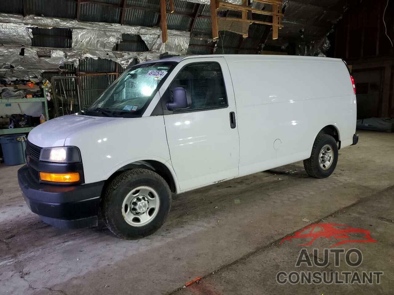 CHEVROLET EXPRESS 2018 - 1GCWGAFG0J1275914