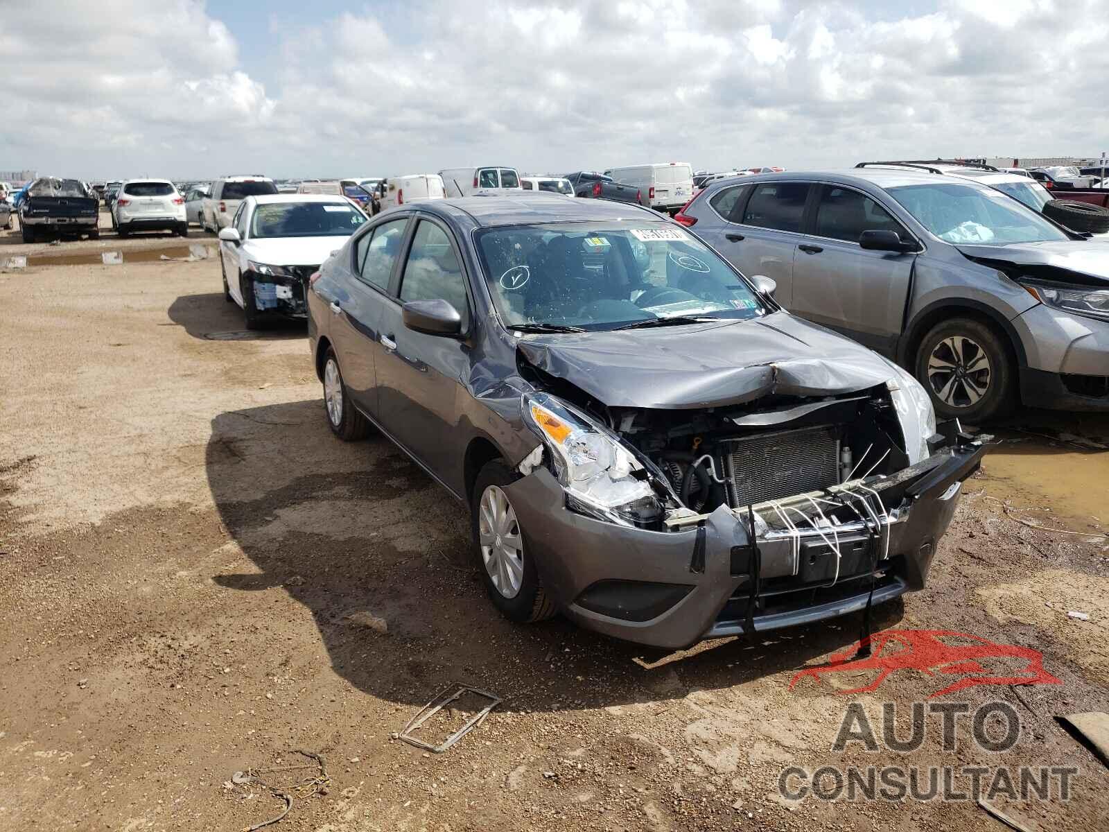 NISSAN VERSA 2019 - 3N1CN7AP2KL863748