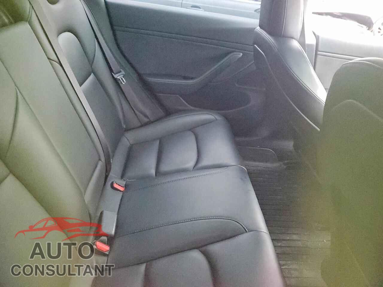 TESLA MODEL 3 2019 - 5YJ3E1EA2KF422569