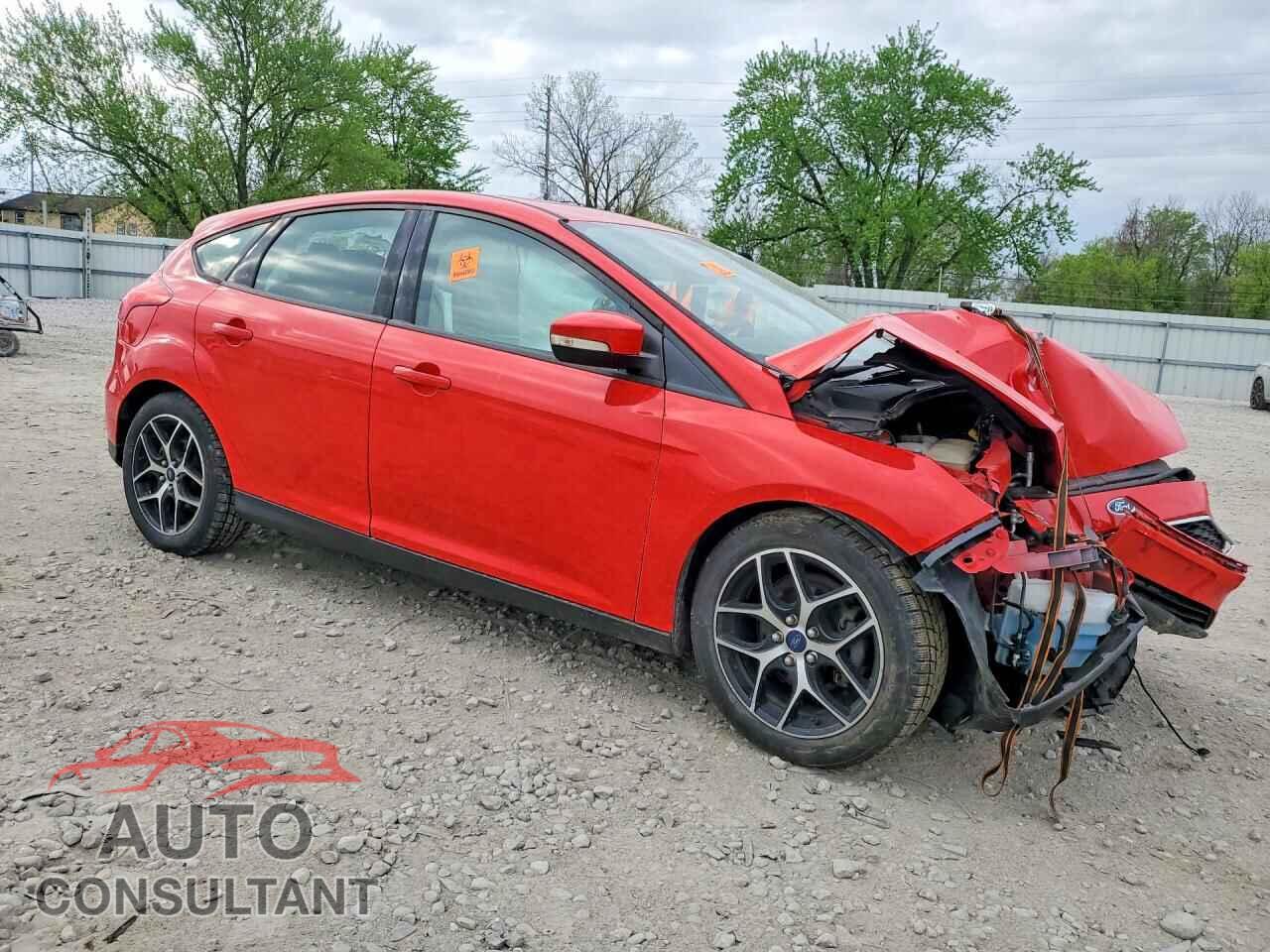 FORD FOCUS 2017 - 1FADP3M28HL219038