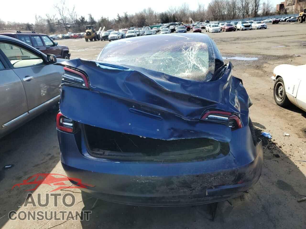 TESLA MODEL 3 2018 - 5YJ3E1EB0JF056165