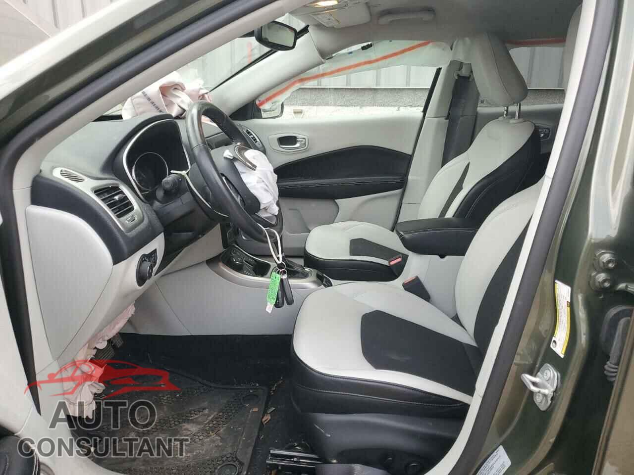 JEEP COMPASS 2017 - 3C4NJDBB7HT645767