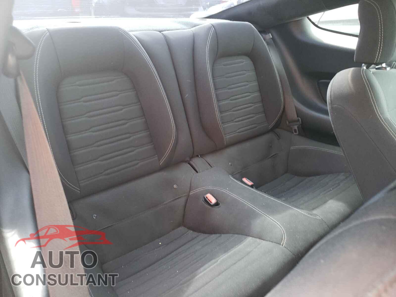 FORD MUSTANG 2016 - 1FA6P8TH8G5263720