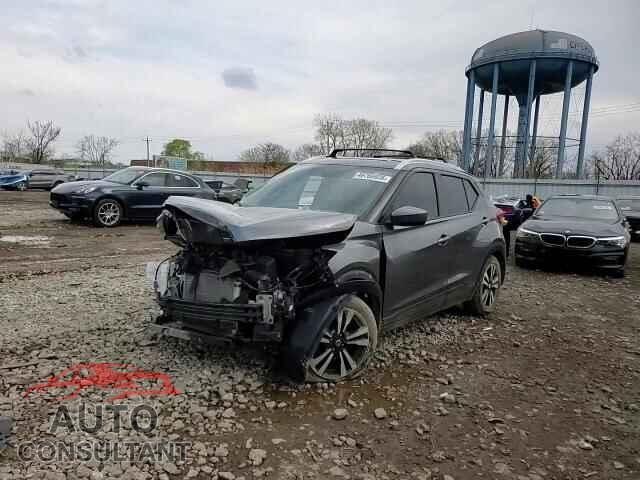 NISSAN KICKS 2019 - 3N1CP5CU3KL558096