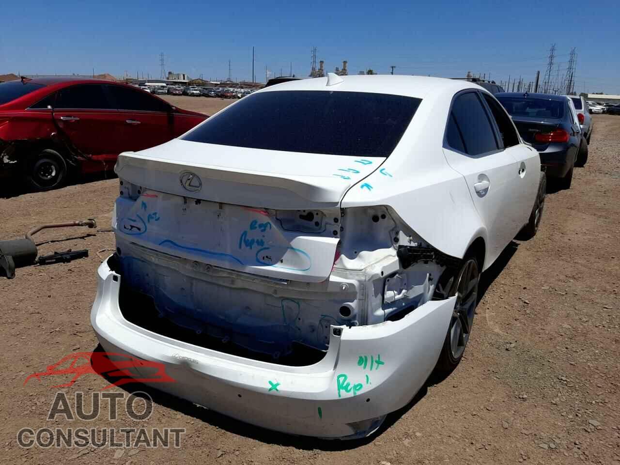 LEXUS IS 2018 - JTHBA1D20J5072777