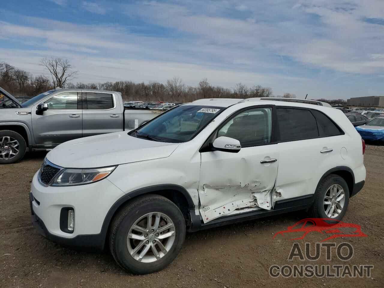 KIA SORENTO 2015 - 5XYKTDA65FG582643