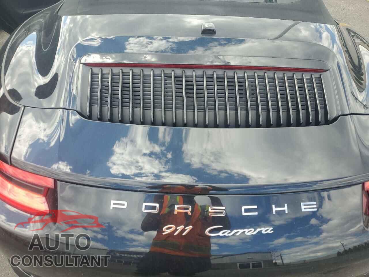 PORSCHE 911 2017 - WP0CA2A91HS141274
