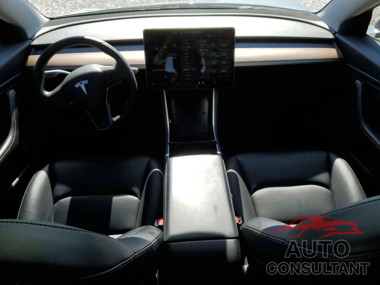TESLA MODEL 3 2020 - 5YJ3E1EB3LF620135