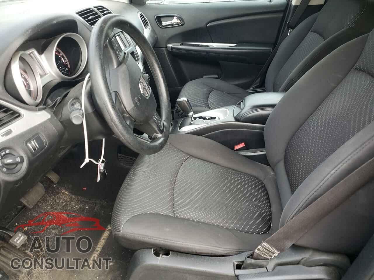 DODGE JOURNEY 2017 - 3C4PDCBG2HT528071