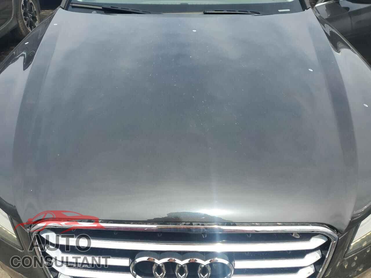 AUDI A8 2011 - WAURVAFD0BN008921