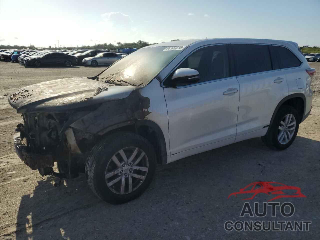 TOYOTA HIGHLANDER 2015 - 5TDZARFH8FS011954