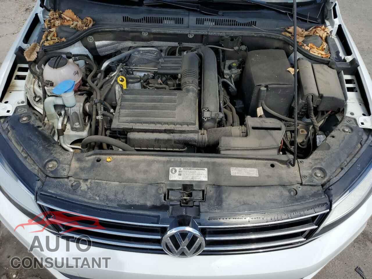 VOLKSWAGEN JETTA 2017 - 3VW2B7AJ0HM398352