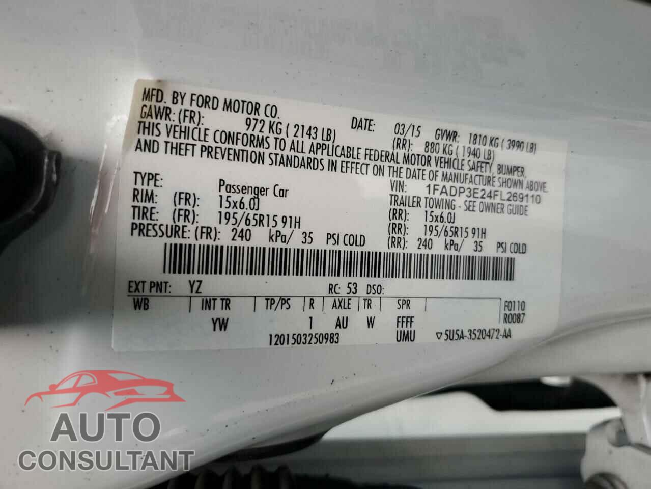 FORD FOCUS 2015 - 1FADP3E24FL269110
