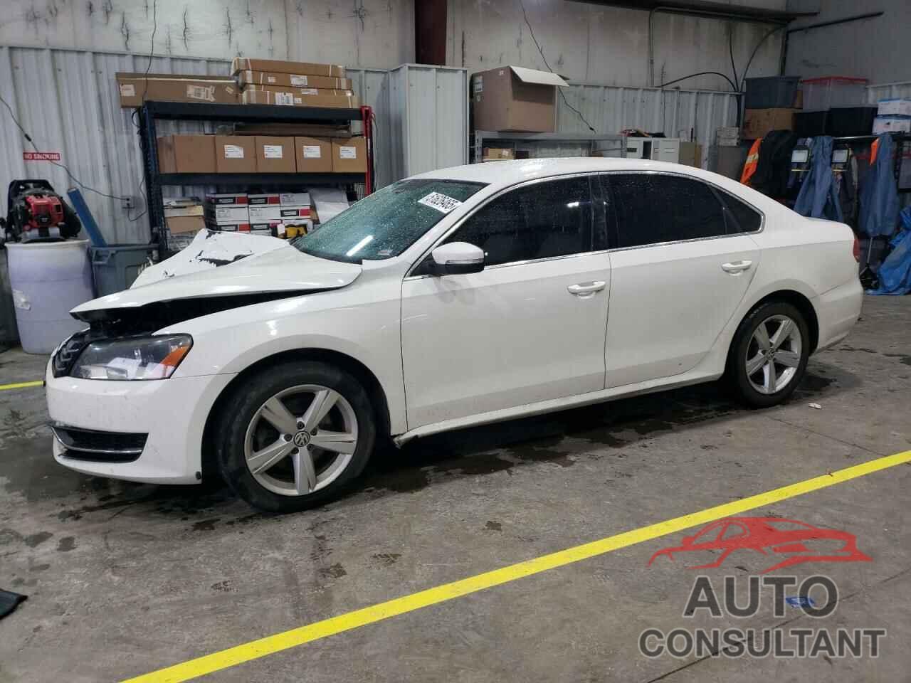 VOLKSWAGEN PASSAT 2014 - 1VWBT7A33EC054428
