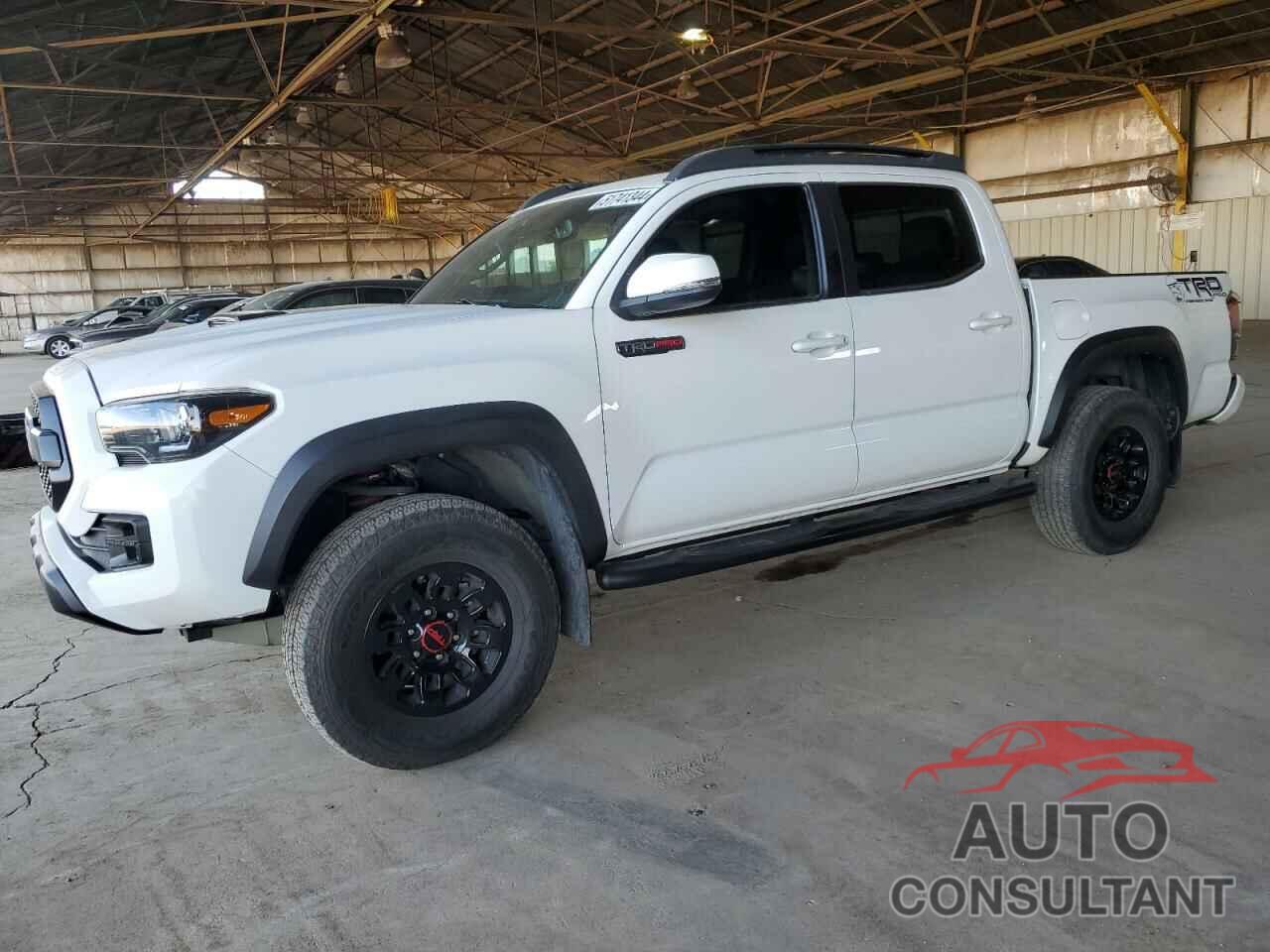 TOYOTA TACOMA 2019 - 5TFCZ5AN5KX195758