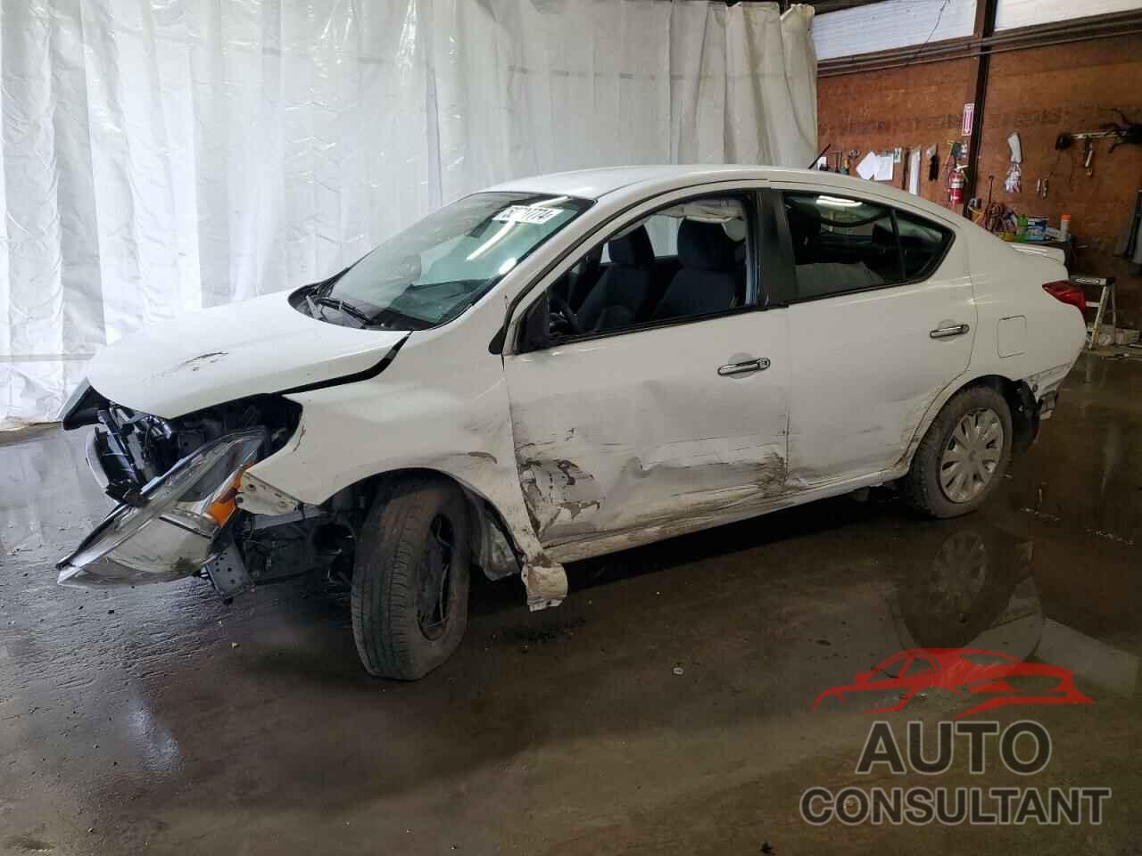 NISSAN VERSA 2019 - 3N1CN7AP6KL876745