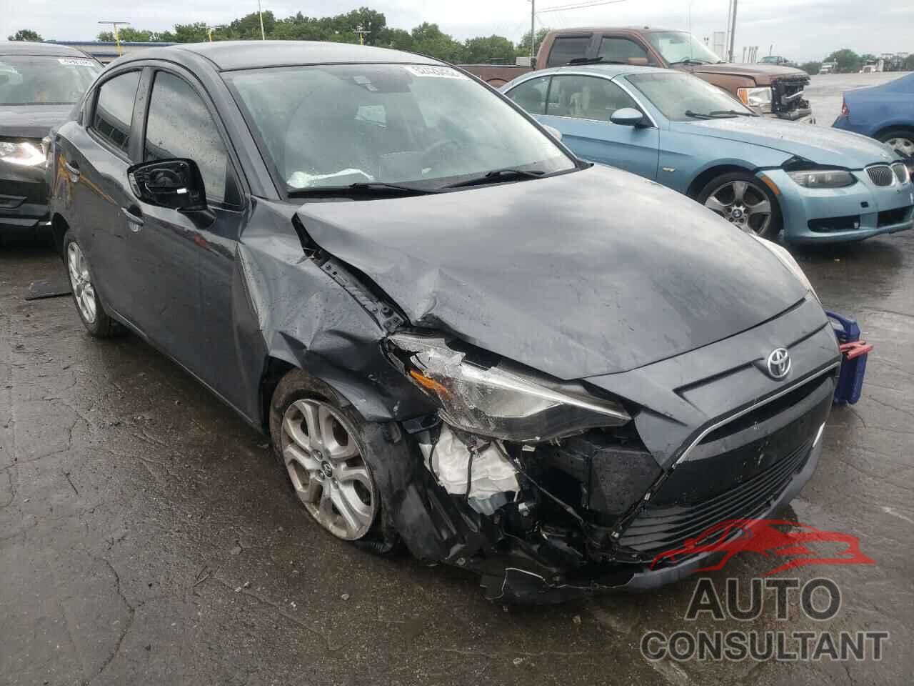 TOYOTA YARIS 2017 - 3MYDLBYV7HY147763