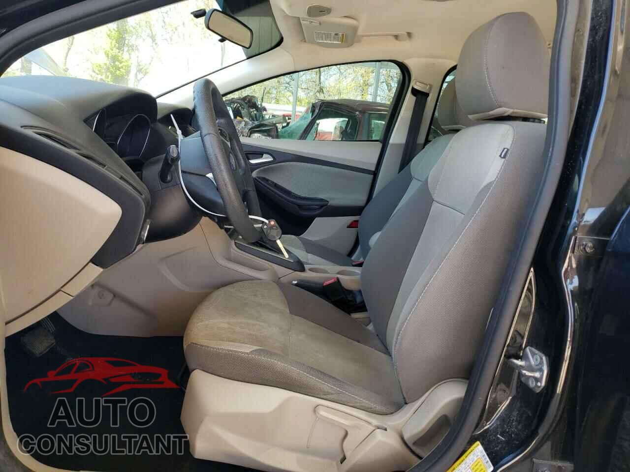 FORD FOCUS 2014 - 1FADP3F25EL460855