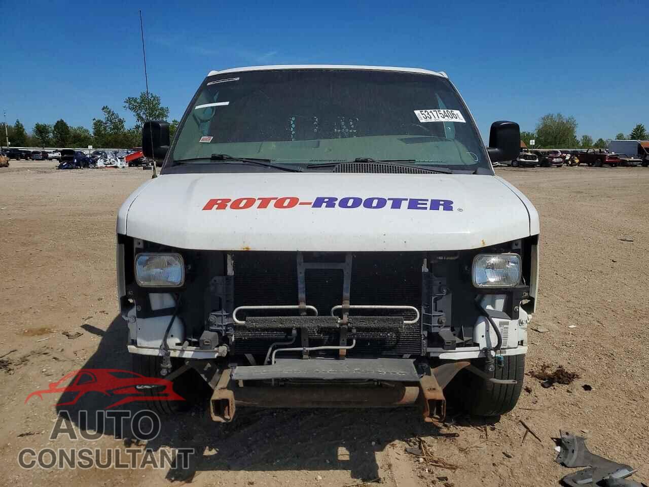 CHEVROLET EXPRESS 2012 - 1GCWGFFA1C1180032
