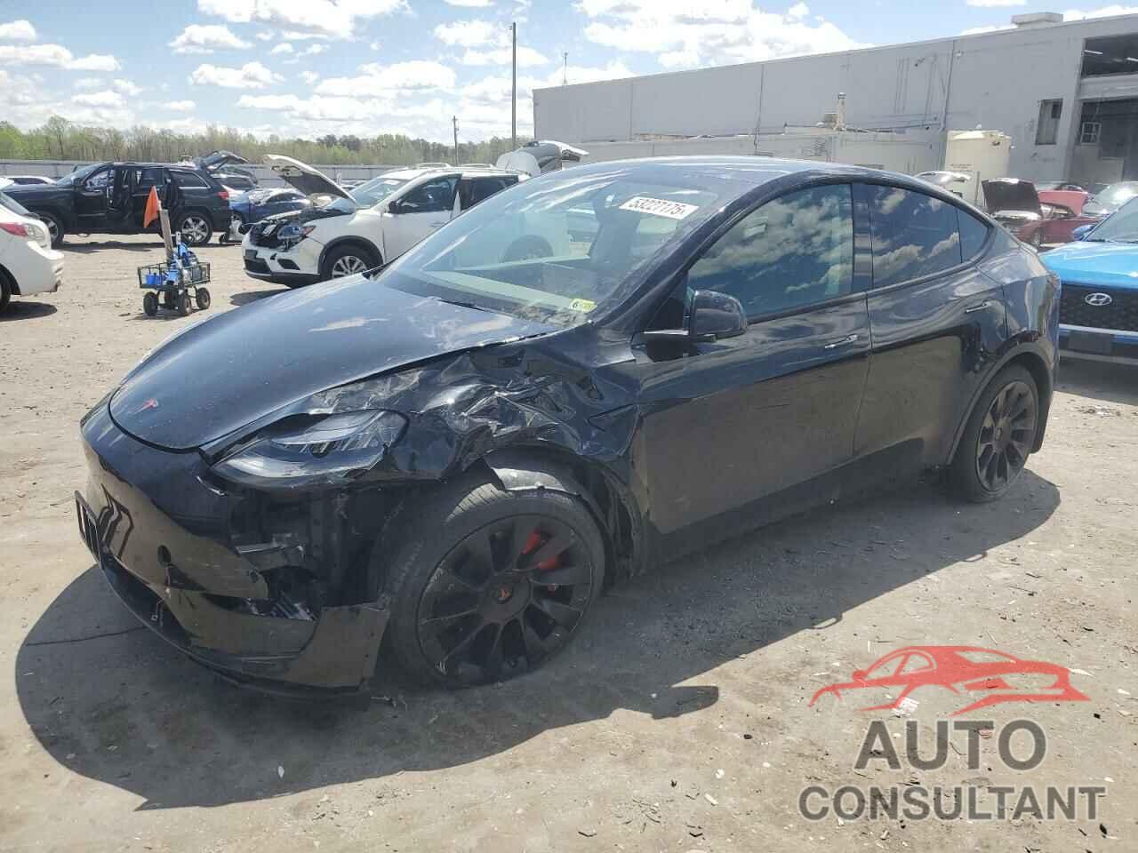 TESLA MODEL Y 2021 - 5YJYGDEE3MF129657