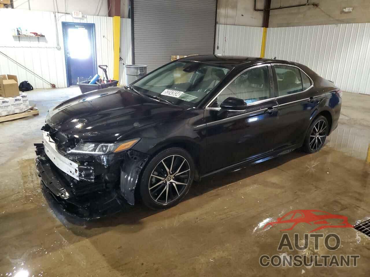 TOYOTA CAMRY 2022 - 4T1G11AK3NU628969