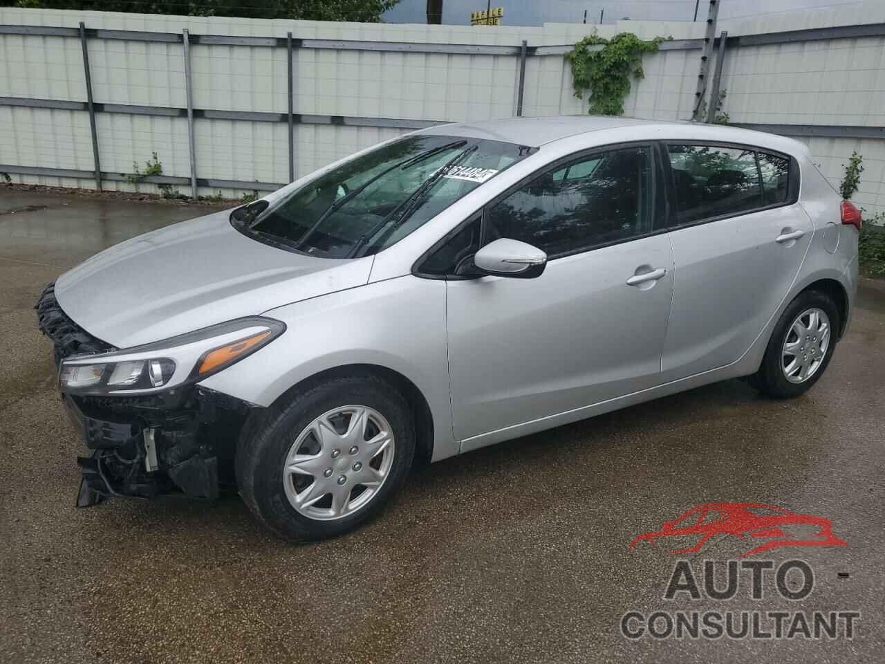 KIA FORTE 2017 - KNAFK5A80H5671394