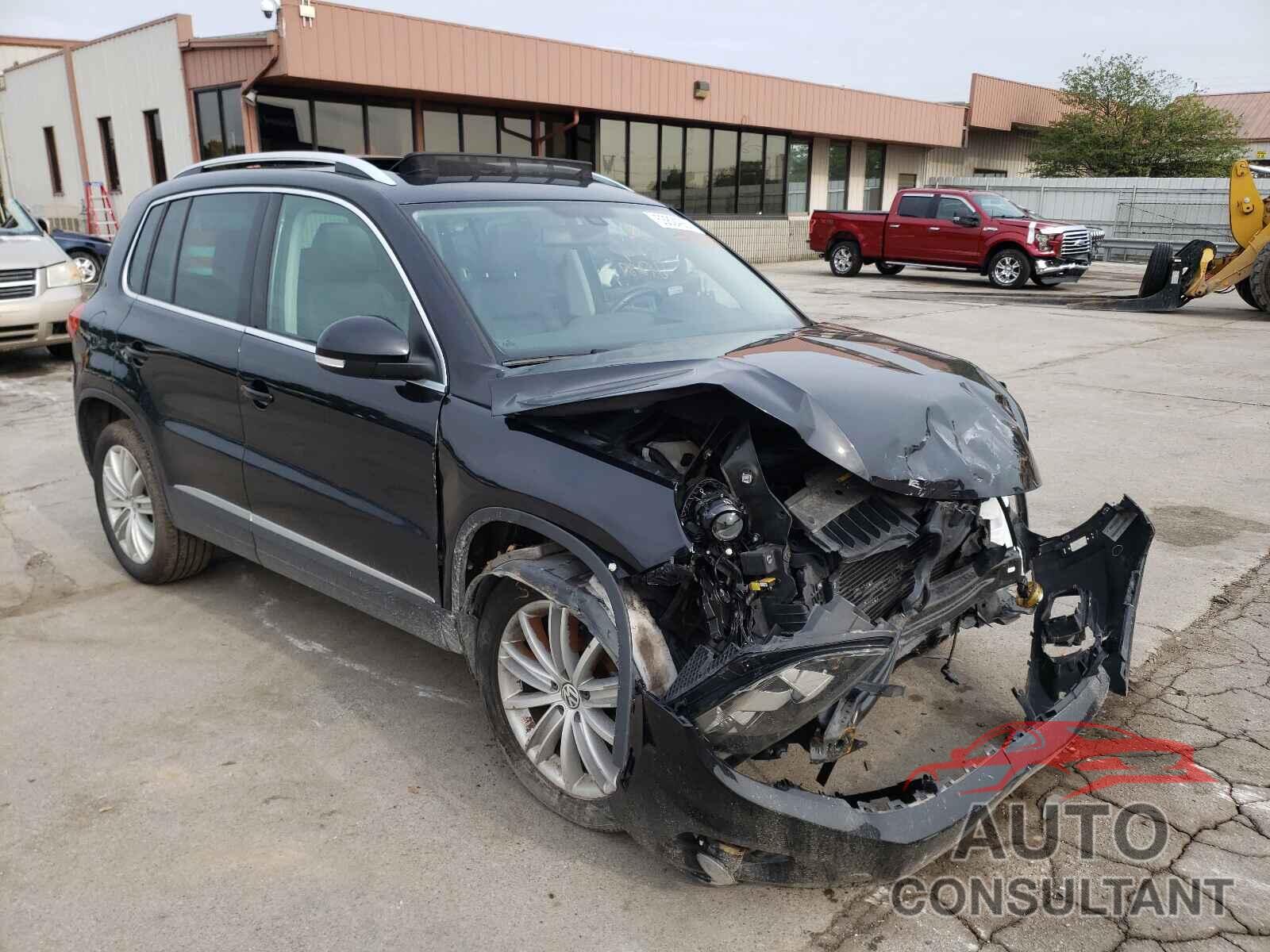 VOLKSWAGEN TIGUAN 2016 - WVGAV7AX4GW575263