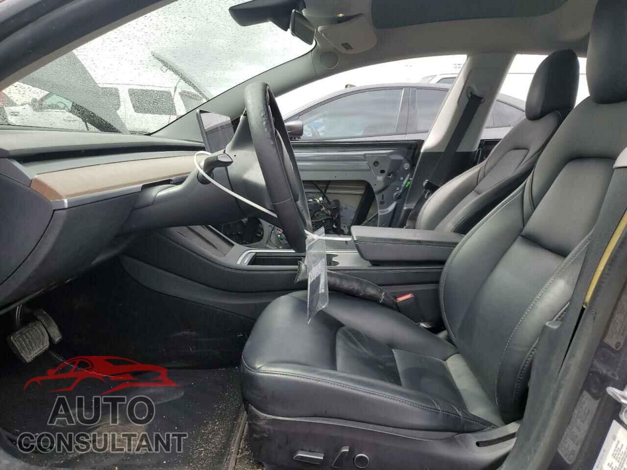 TESLA MODEL 3 2021 - 5YJ3E1EB2MF066149