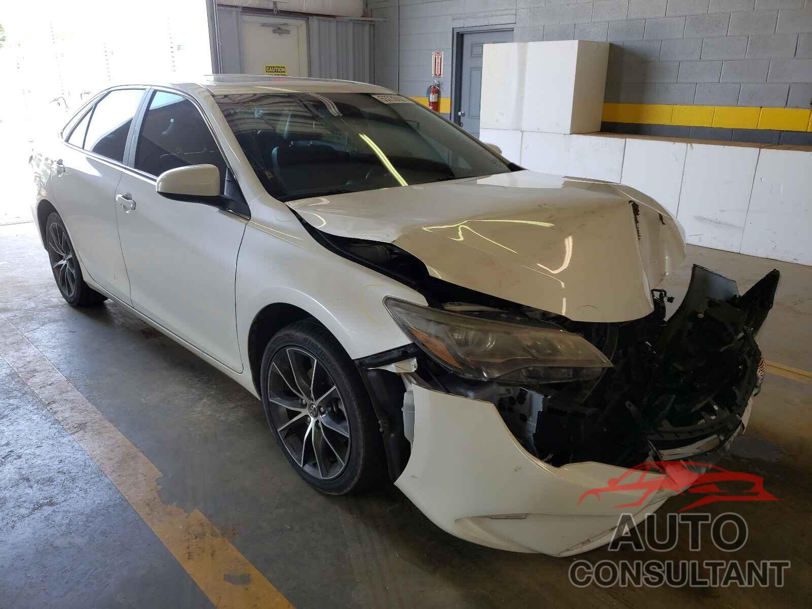 TOYOTA CAMRY 2016 - 4T1BK1FK9GU569042