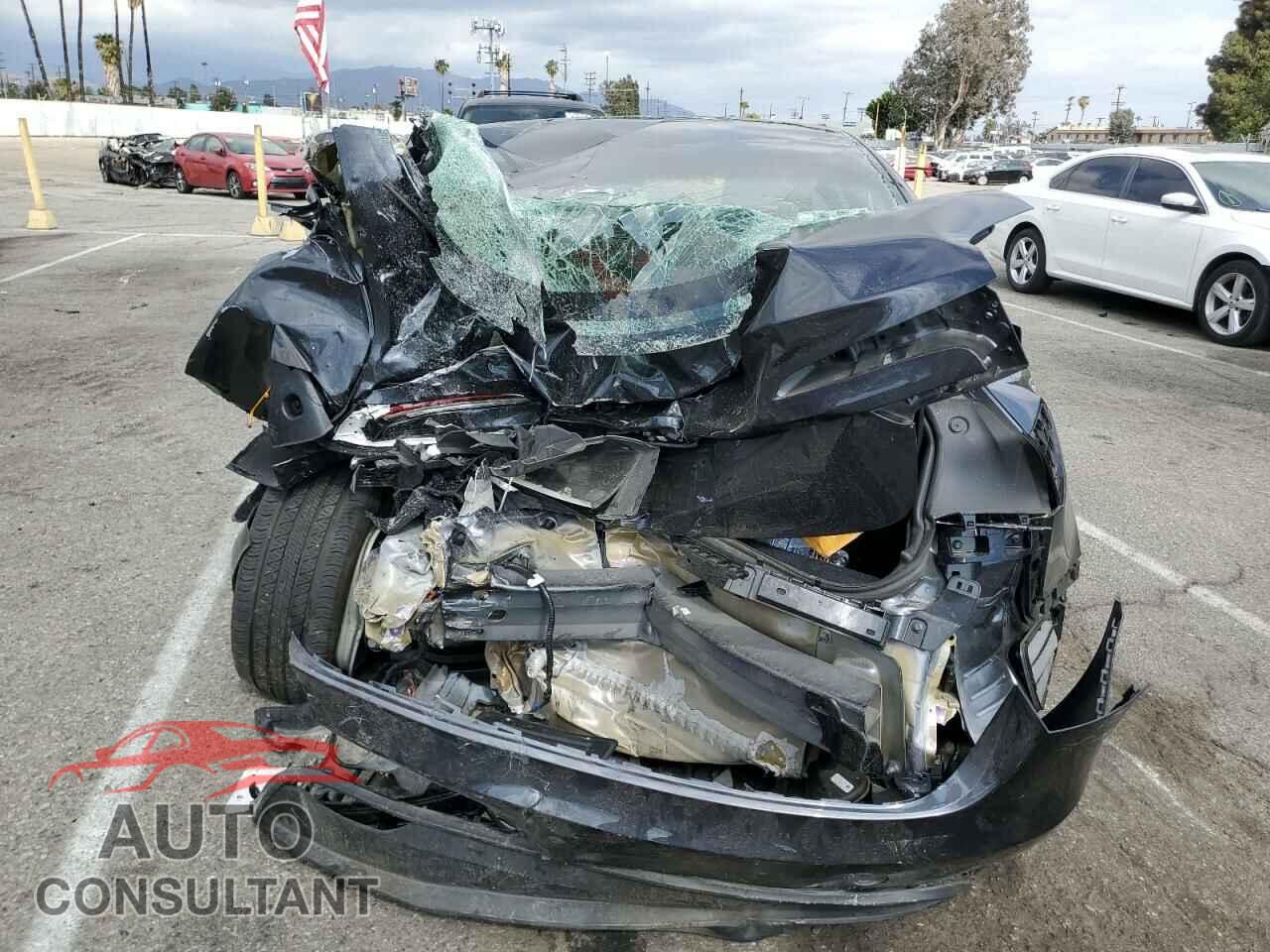 TESLA MODEL 3 2024 - 5YJ3E1EA3RF741263