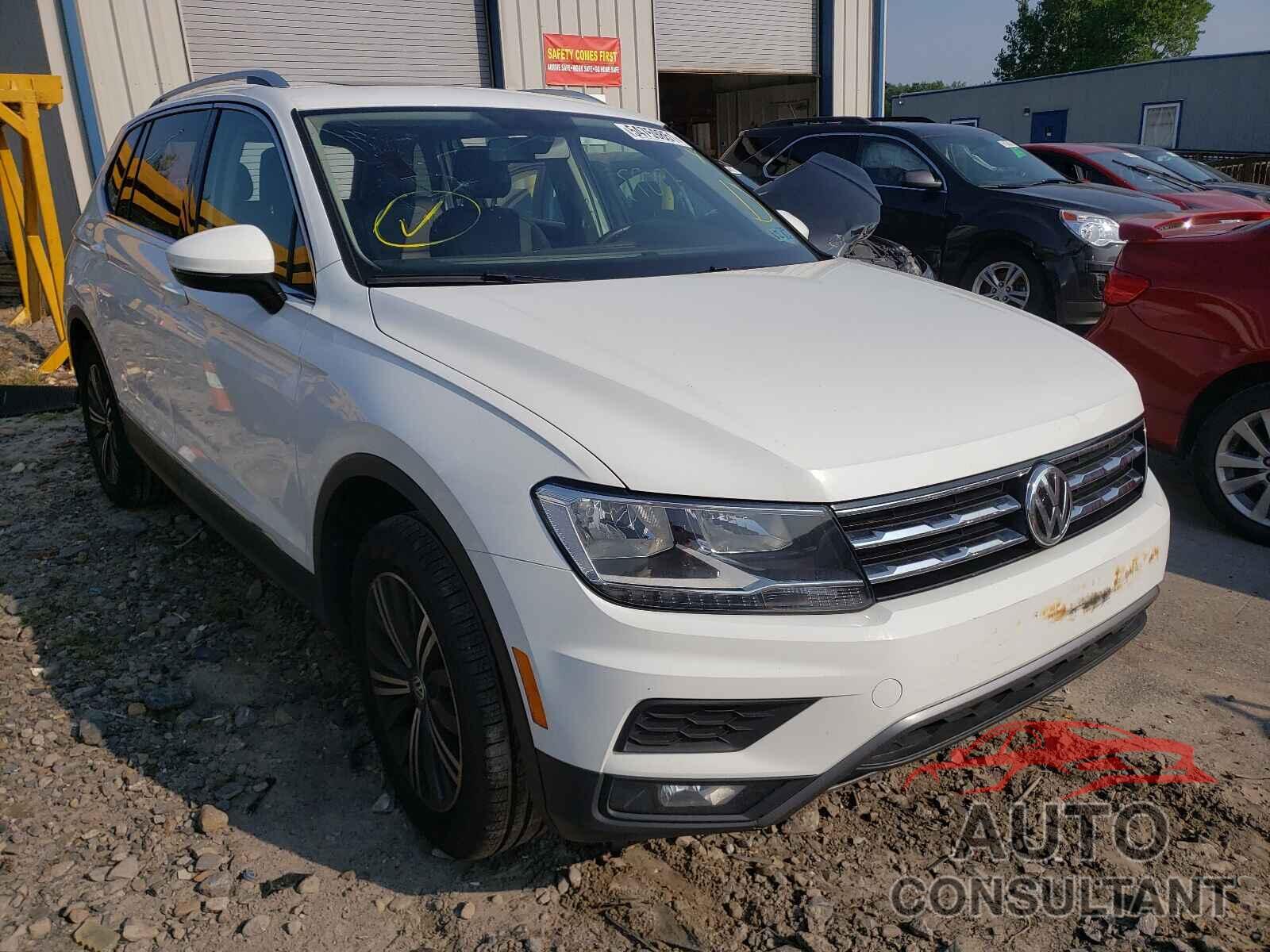 VOLKSWAGEN TIGUAN 2018 - 3VV2B7AX8JM078405