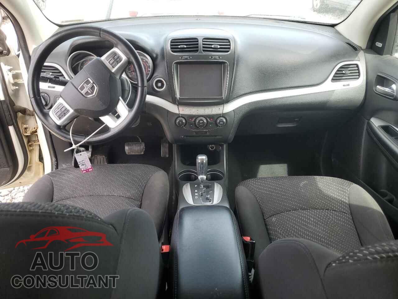 DODGE JOURNEY 2015 - 3C4PDCCGXFT673449