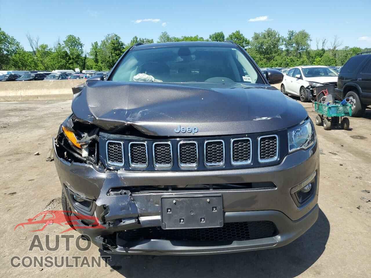 JEEP COMPASS 2020 - 3C4NJDBB9LT132349