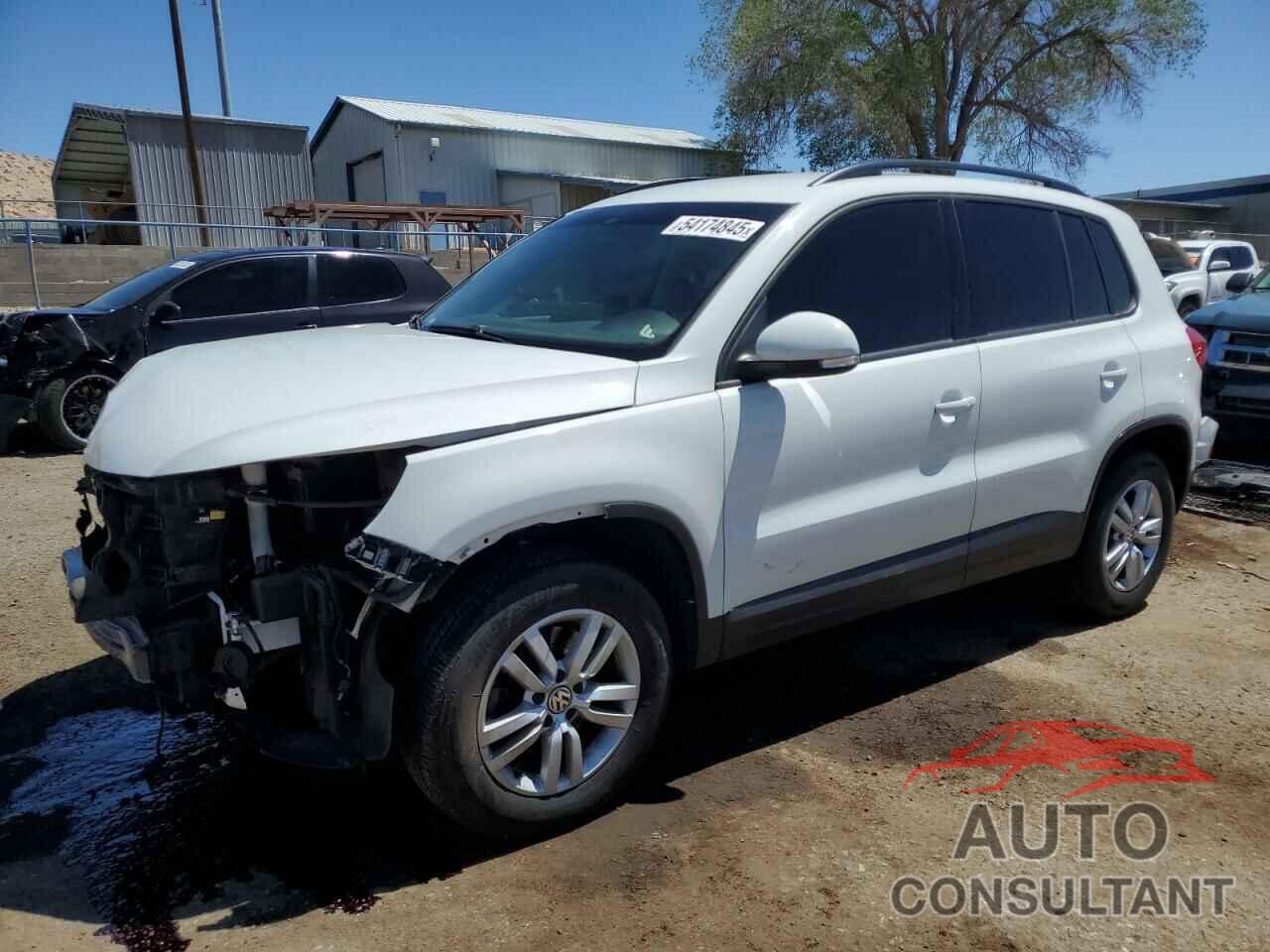 VOLKSWAGEN TIGUAN 2016 - WVGAV7AX6GW501102
