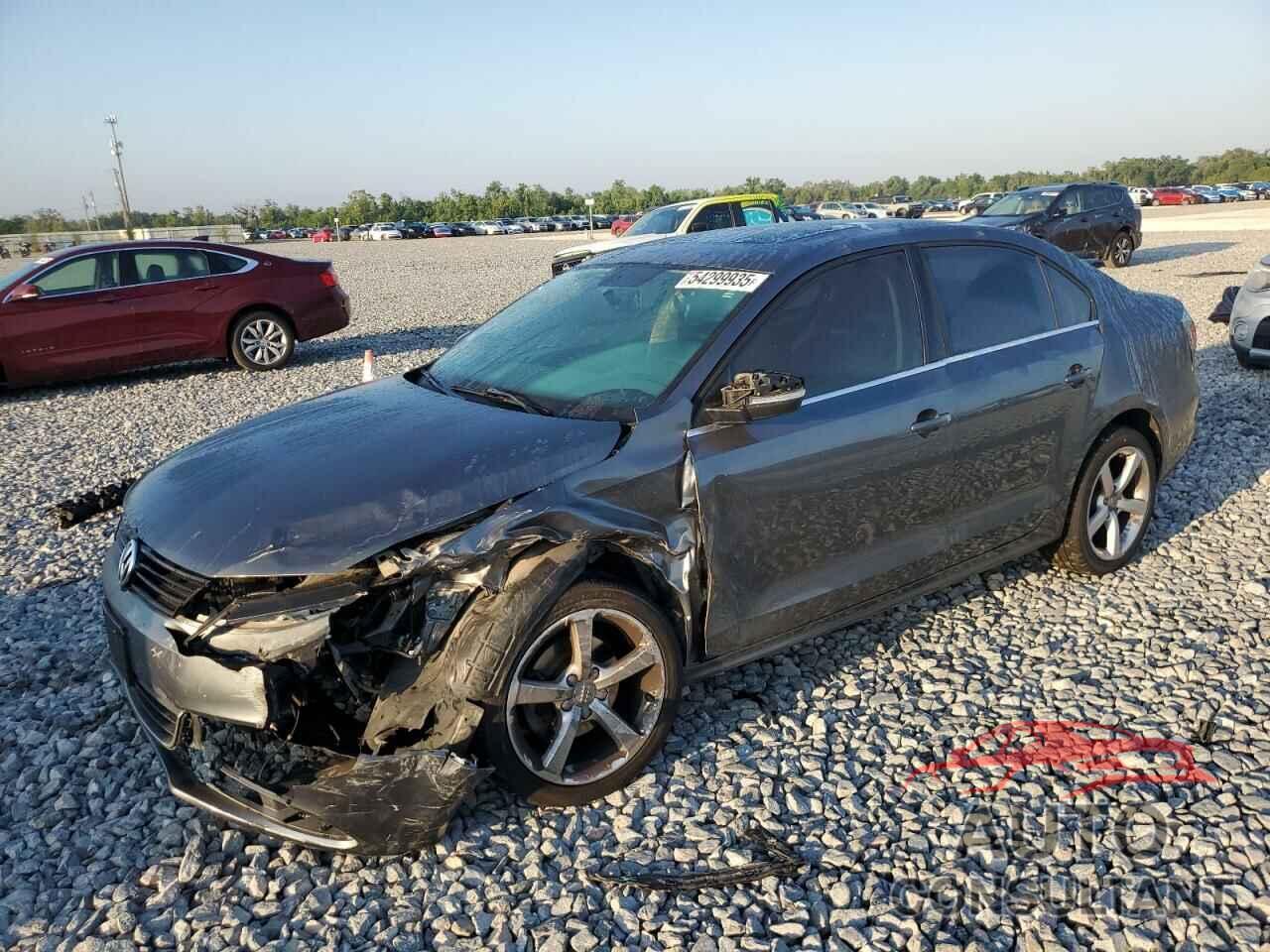 VOLKSWAGEN JETTA 2013 - 3VWBP7AJ5DM419417