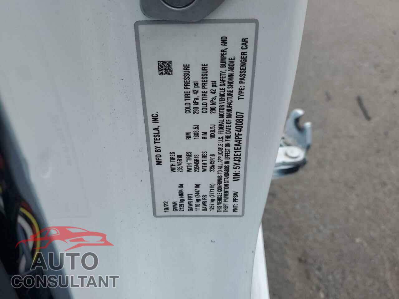 TESLA MODEL 3 2023 - 5YJ3E1EA4PF400807