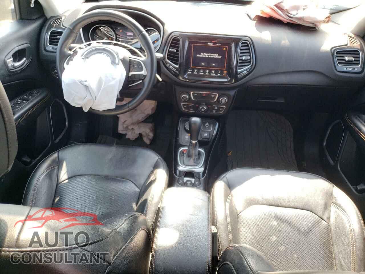 JEEP COMPASS 2018 - 3C4NJDCB5JT400860
