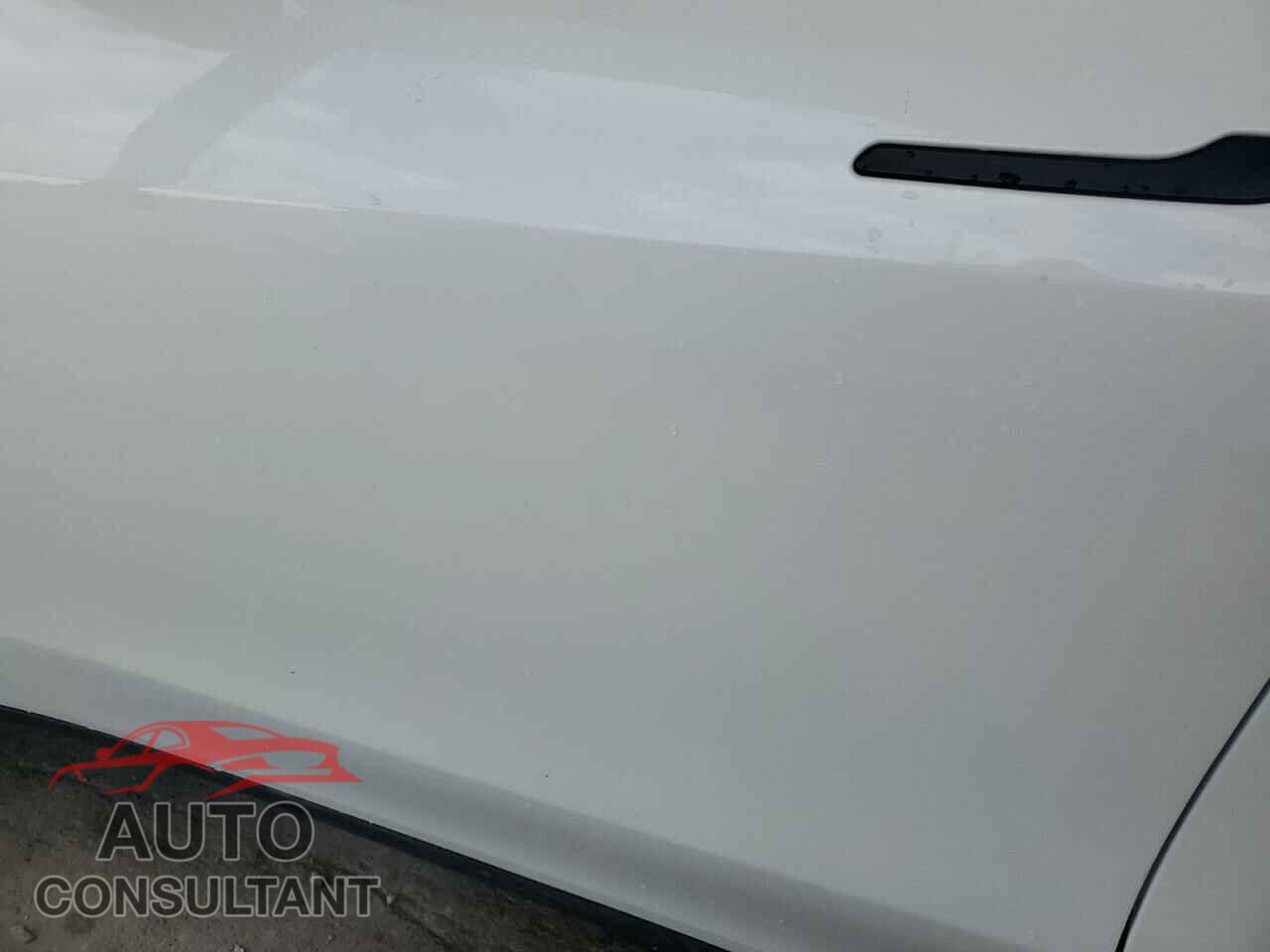 TESLA MODEL Y 2022 - 7SAYGDEF1NF454045