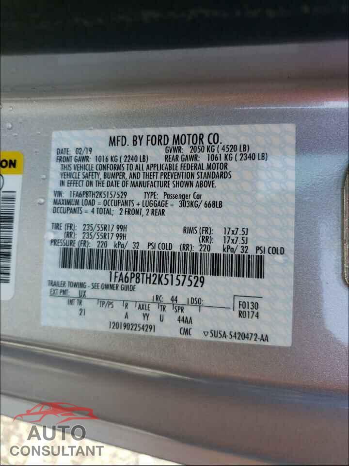 FORD MUSTANG 2019 - 1FA6P8TH2K5157529