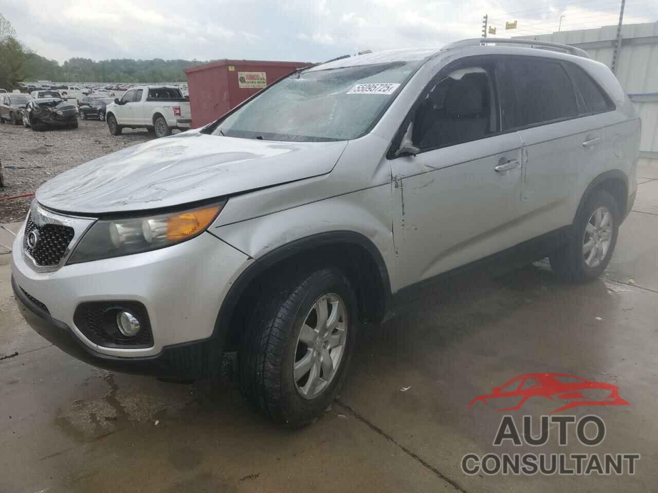 KIA SORENTO 2011 - 5XYKT3A18BG157765
