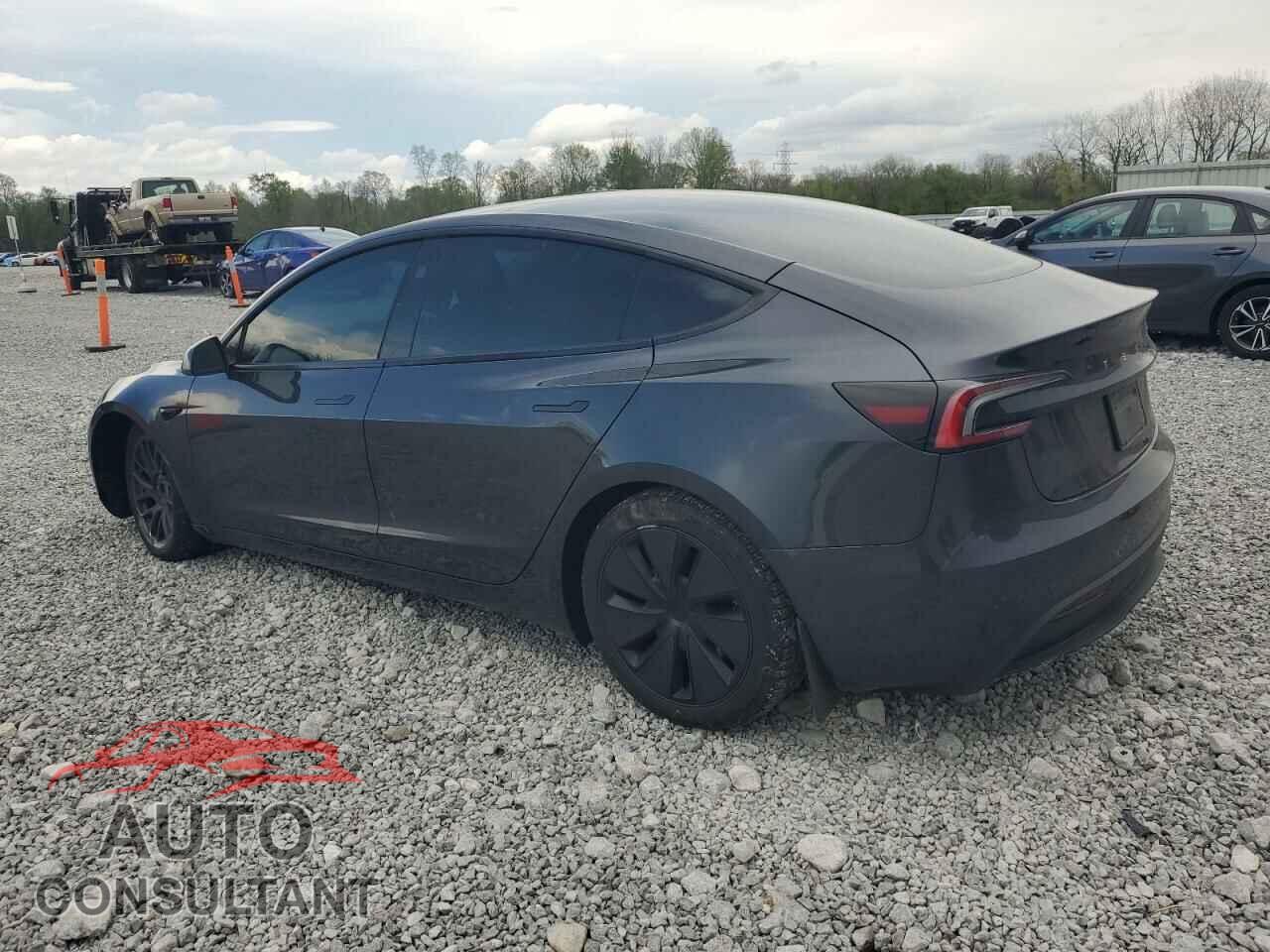 TESLA MODEL 3 2024 - 5YJ3E1EB7RF730372