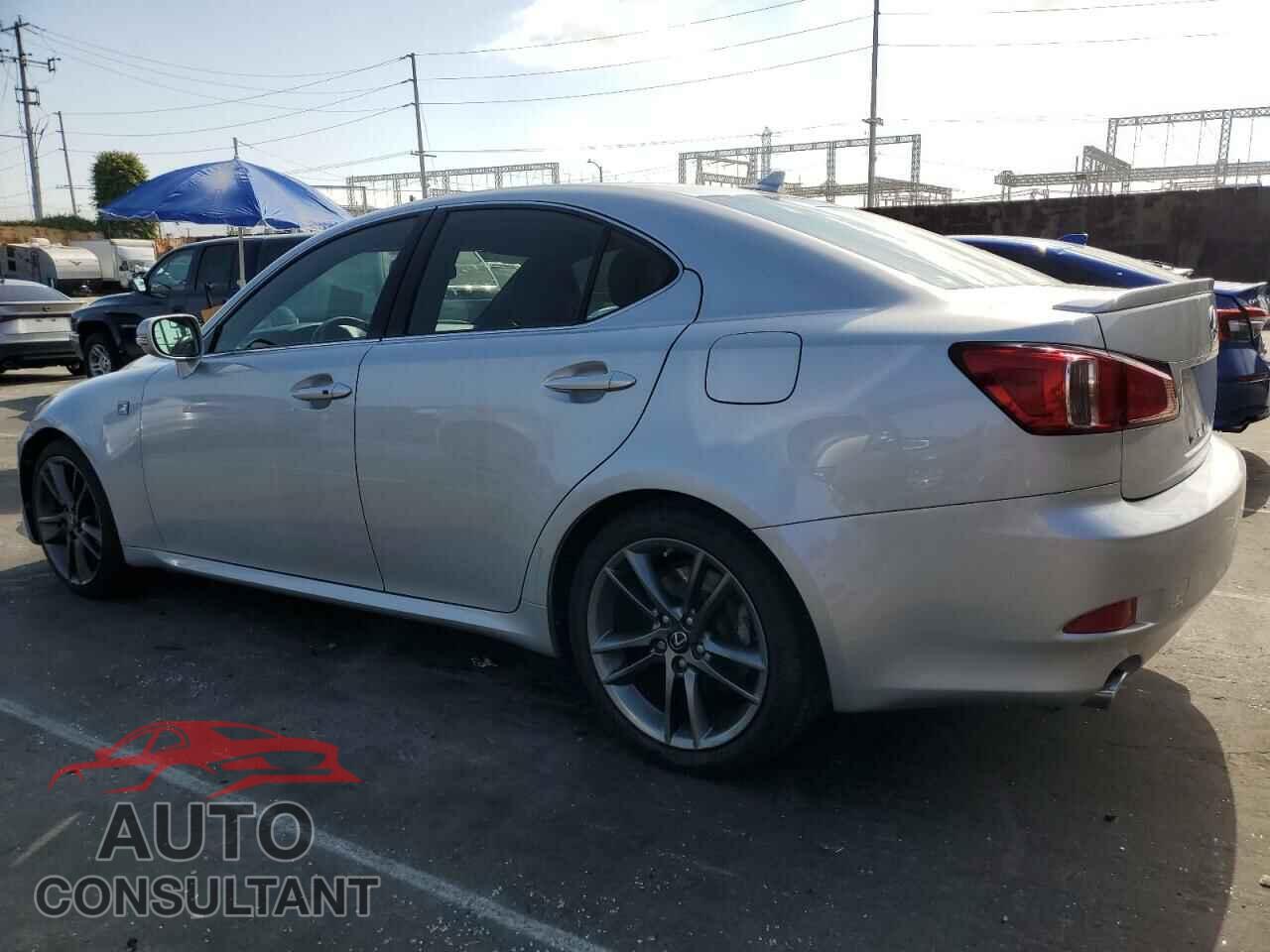 LEXUS IS 2012 - JTHBF5C26C5168880
